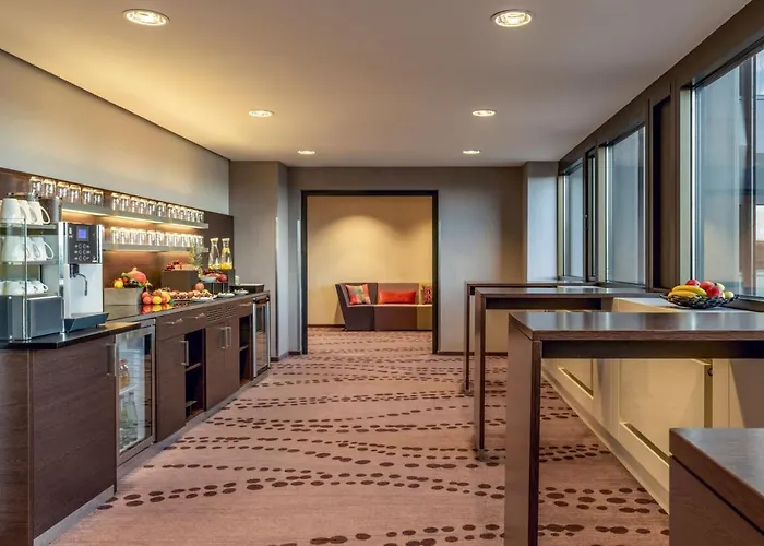 Frankfurt Marriott Otel 5*