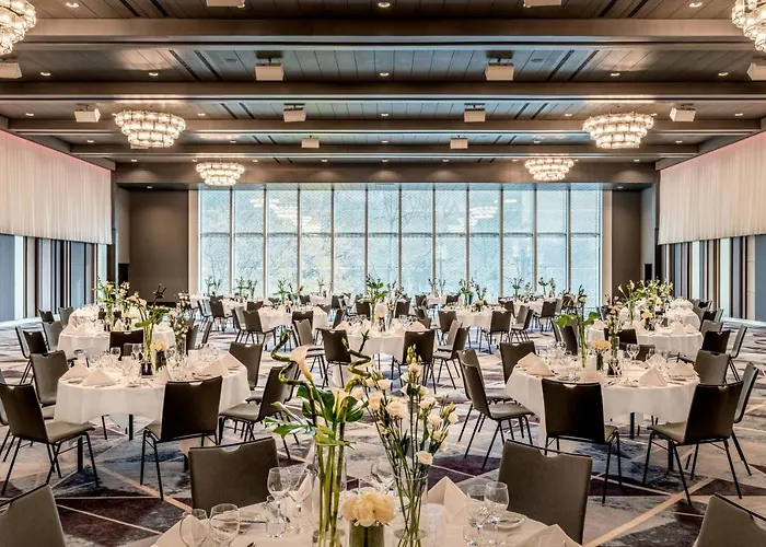 Frankfurt Marriott Otel 5*