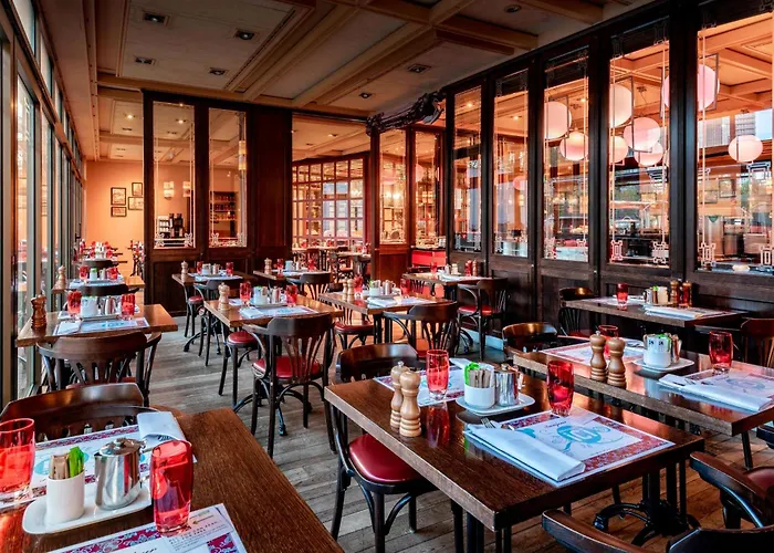 Отель Frankfurt Marriott 5*